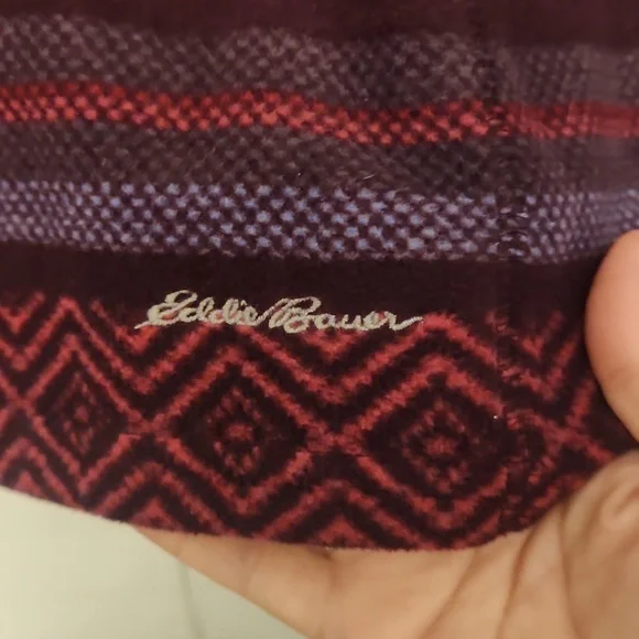 Eddie Bauer Quarter Zip Burgundy & Purple Soft Pullover Size Small - Picture 3 of 7